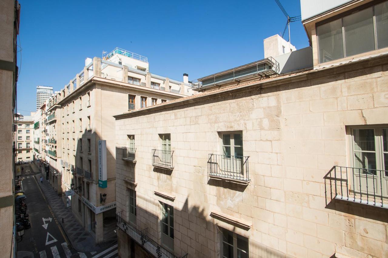 First Line Luxury Apartments Alicante Exterior photo